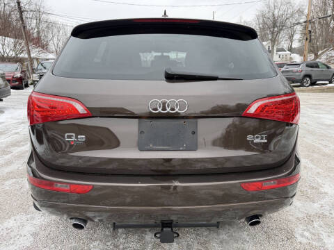 2011 Audi Q5 2.0T quattro Premium Plus