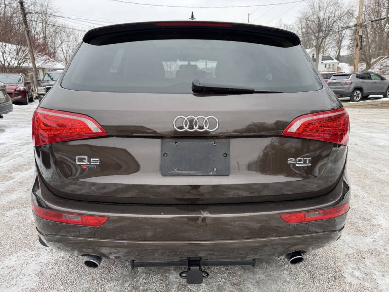 2011 Audi Q5 2.0T quattro Premium Plus