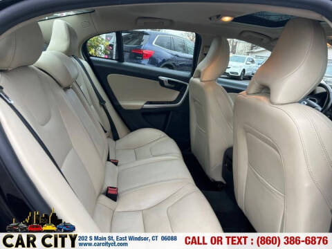 2018 Volvo S60 T5 Dynamic