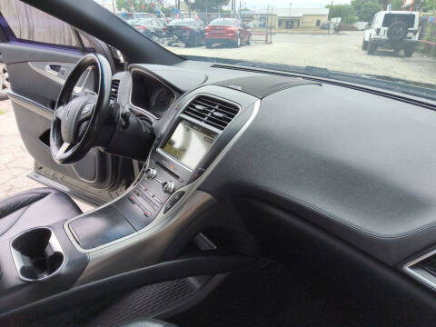 2017 Lincoln MKX Select