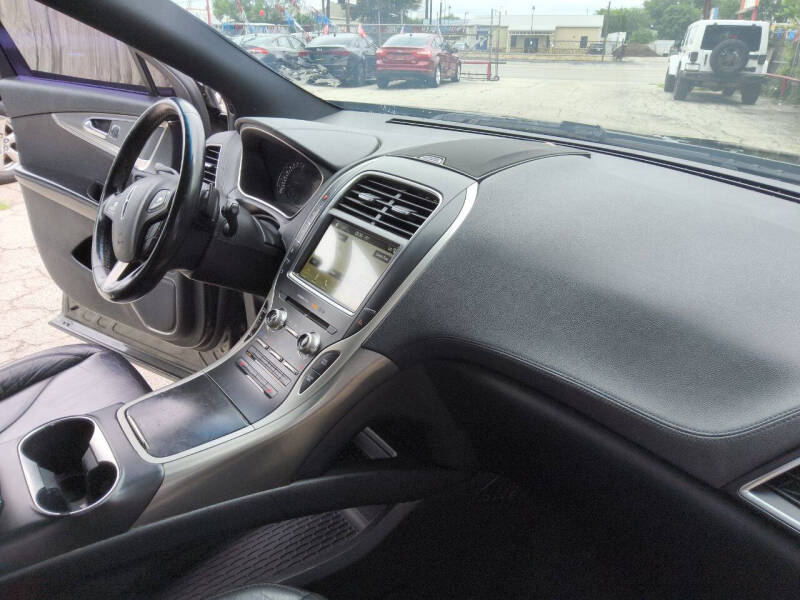 2017 Lincoln MKX Select