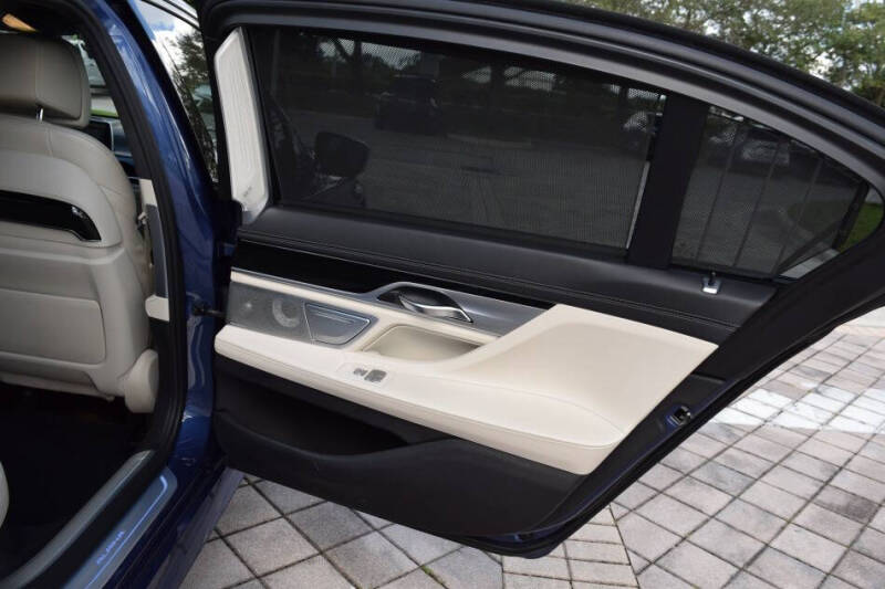 2017 BMW 7 Series ALPINA B7 xDrive