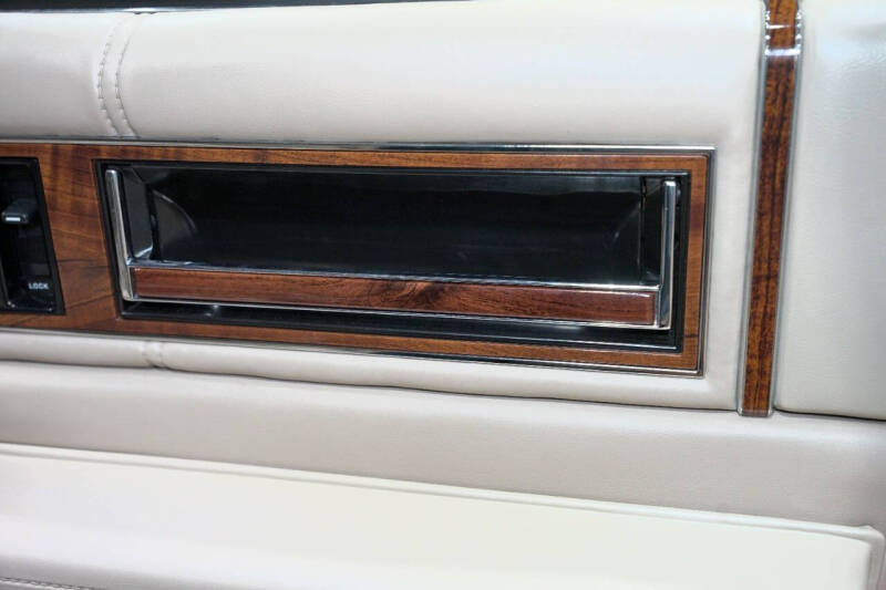 1992 Cadillac DeVille