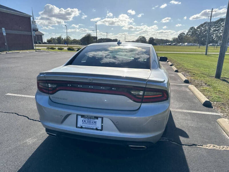 2019 Dodge Charger SXT