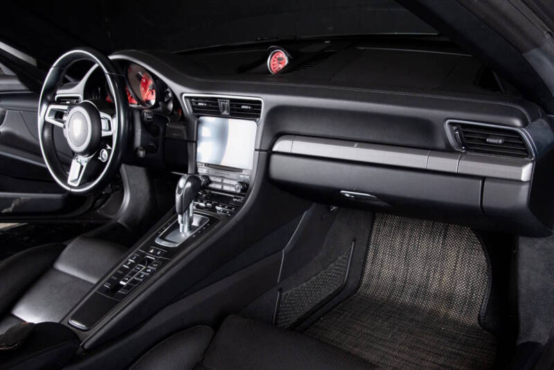 2017 Porsche 911 Targa 4S