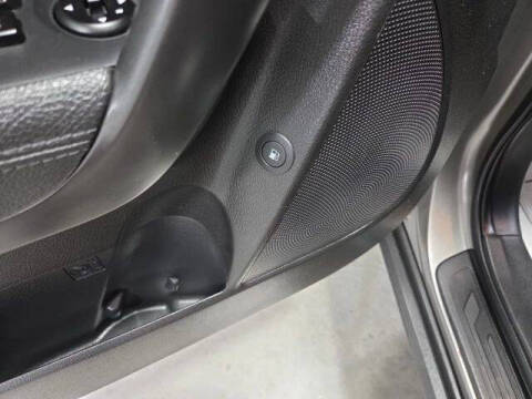 2012 Kia Sorento LX