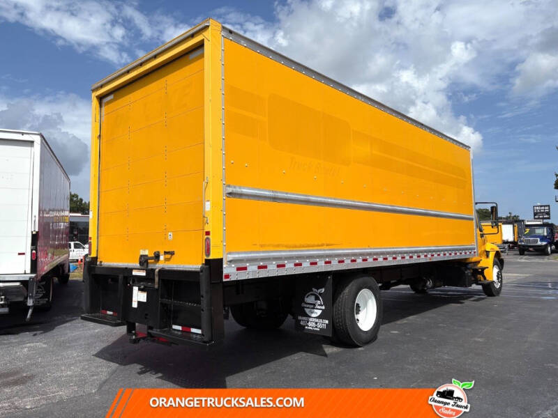 2019 International DuraStar 4300