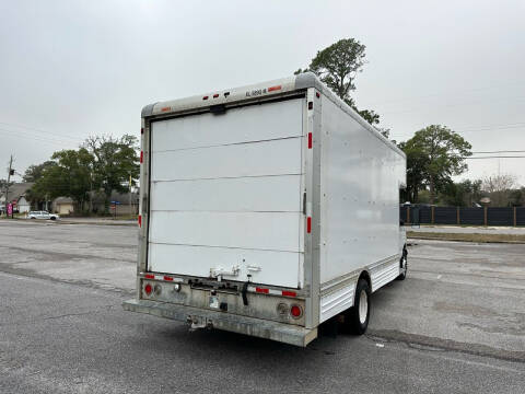 2007 Ford E-Series E-450 SD