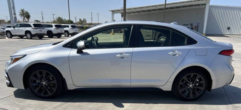 Used 2025 Toyota Corolla SE with VIN JTDBCMFE5S3097966 for sale in Peoria, AZ