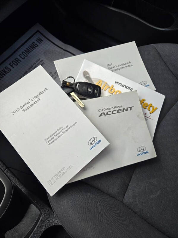 2014 Hyundai Accent SE