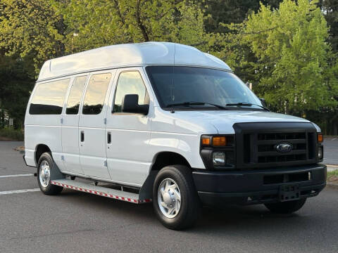 2011 Ford E-Series E-150