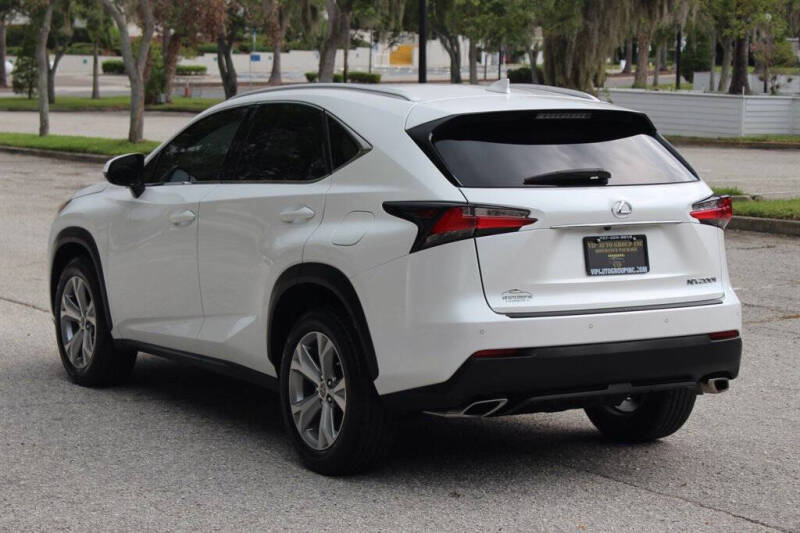 2017 Lexus NX 200t