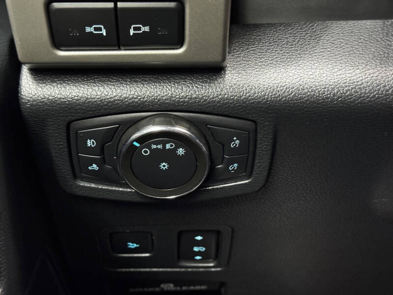 2022 Ford F-350 Super Duty Lariat