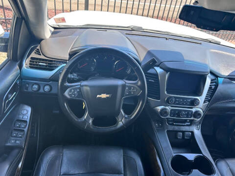 2016 Chevrolet Suburban LT