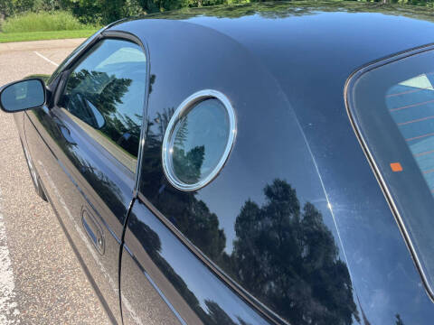 2005 Ford Thunderbird Deluxe