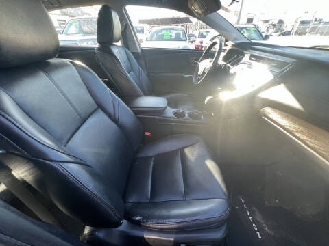 2018 Toyota Avalon XLE