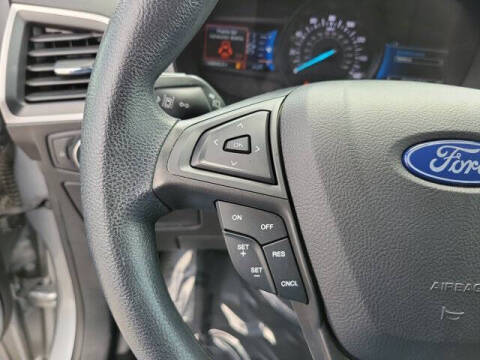 2022 Ford Edge SE