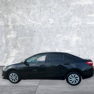 2018 Toyota Corolla LE