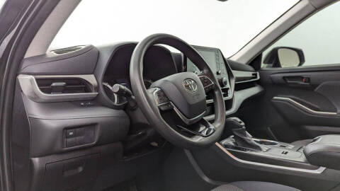 2021 Toyota Highlander L