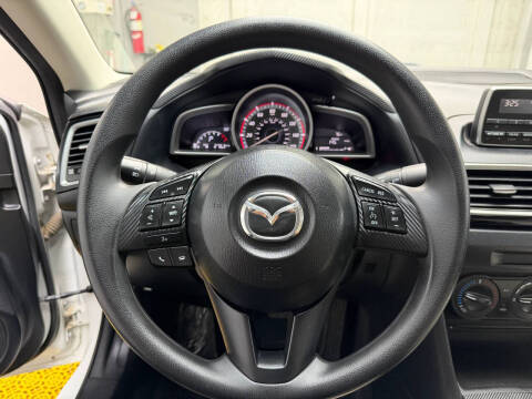 2014 Mazda MAZDA3 i Sport