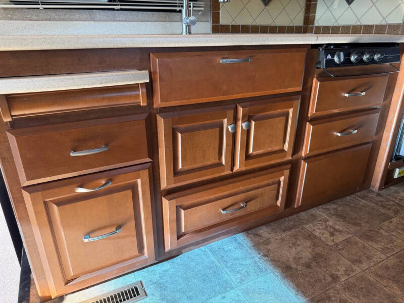 2012 Freightliner XCS Chassis