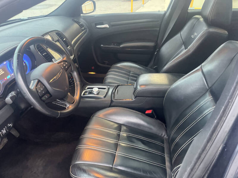 2016 Chrysler 300 S Alloy Edition