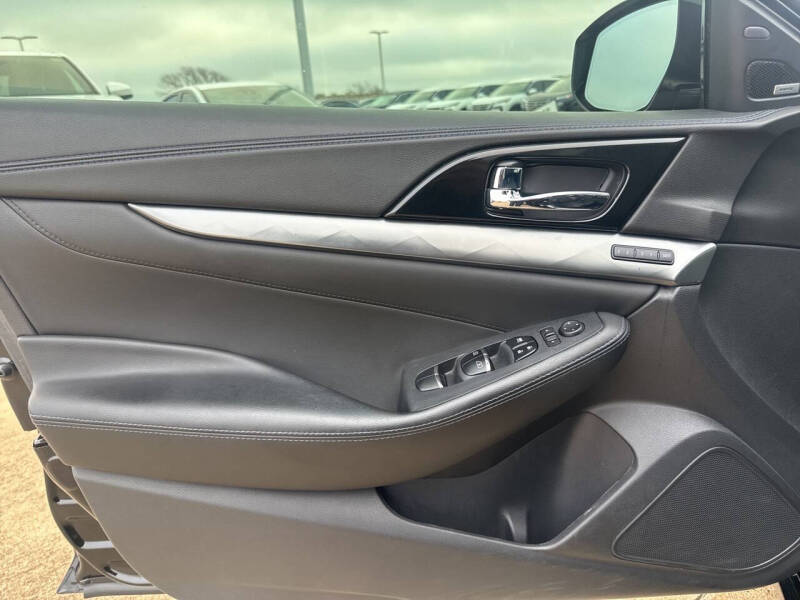 2018 Nissan Maxima 3.5 SR