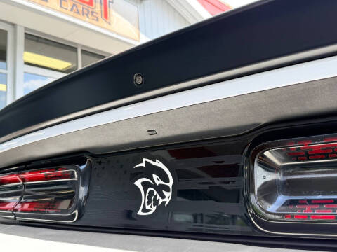 2016 Dodge Challenger SRT Hellcat