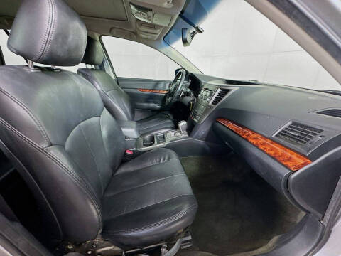 2011 Subaru Outback 2.5i Limited