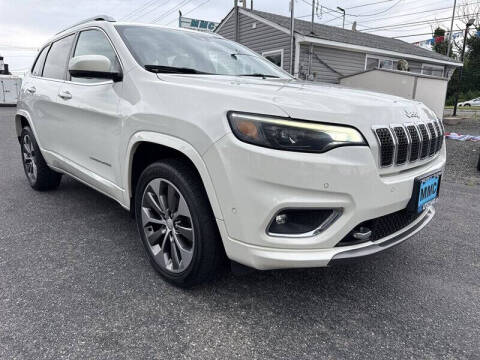 2019 Jeep Cherokee Overland
