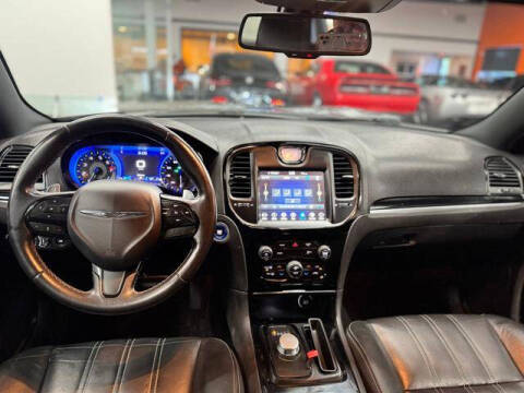 2019 Chrysler 300 S