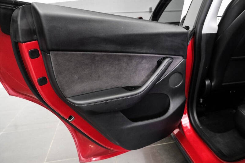 2020 Tesla Model Y Performance