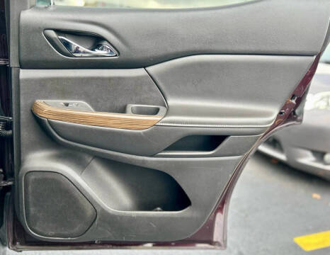 2018 GMC Acadia SLE-2