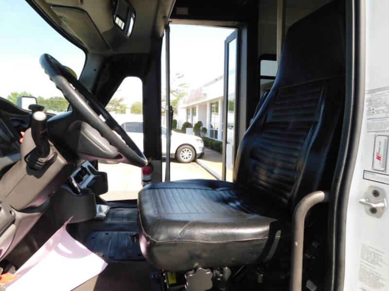 2014 Freightliner S2 Chassis