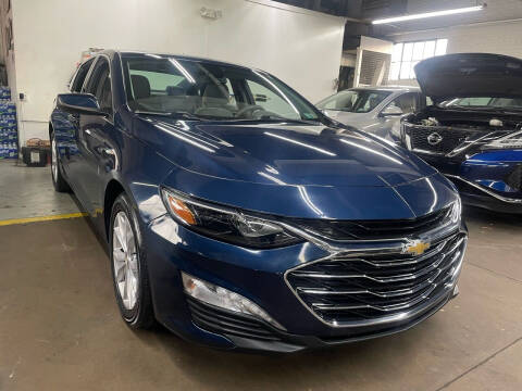 2020 Chevrolet Malibu for sale at John Warne Motors in Canonsburg PA