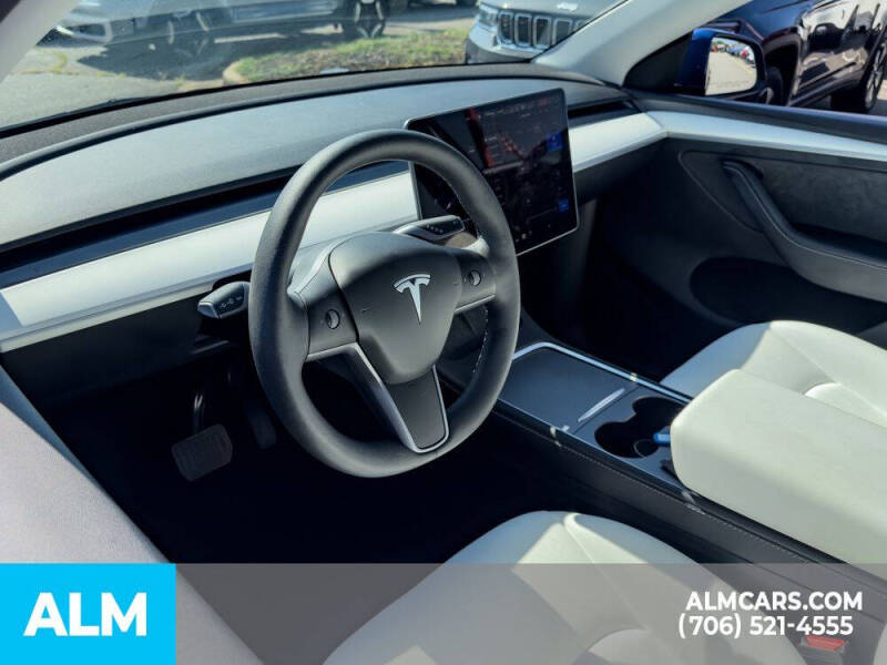 2025 Tesla Model Y Long Range