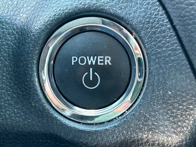 2025 Toyota RAV4 Hybrid XLE Premium