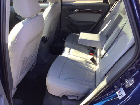 2016 Audi Q5 2.0T quattro Premium Plus