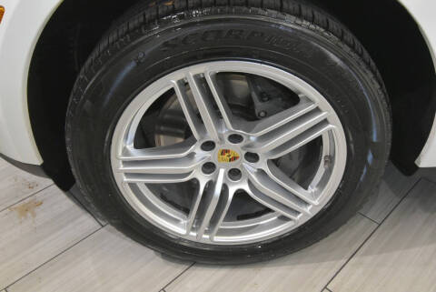 2020 Porsche Macan S