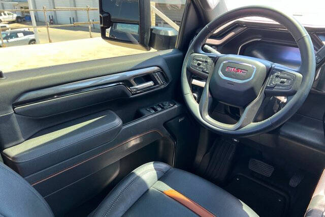 2025 GMC Sierra 2500HD