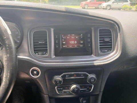 2015 Dodge Charger SE