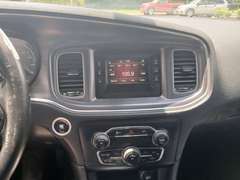 2015 Dodge Charger SE