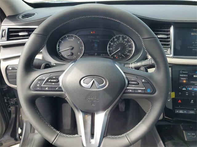2025 Infiniti QX50 Luxe