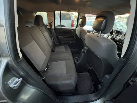 2012 Jeep Compass Sport