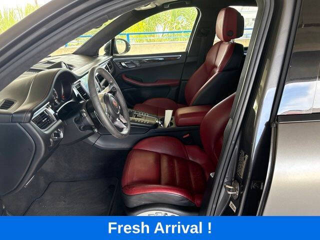 2018 Porsche Macan