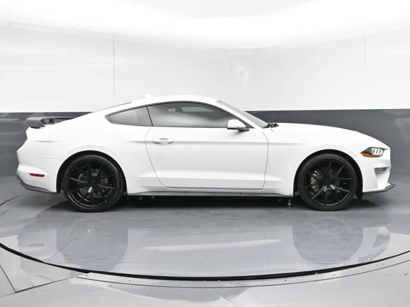2020 Ford Mustang EcoBoost