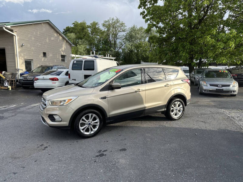 2017 Ford Escape SE