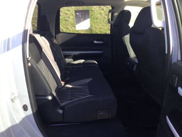 2018 Toyota Tundra SR5