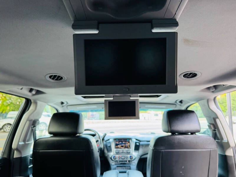 2016 Chevrolet Suburban LT