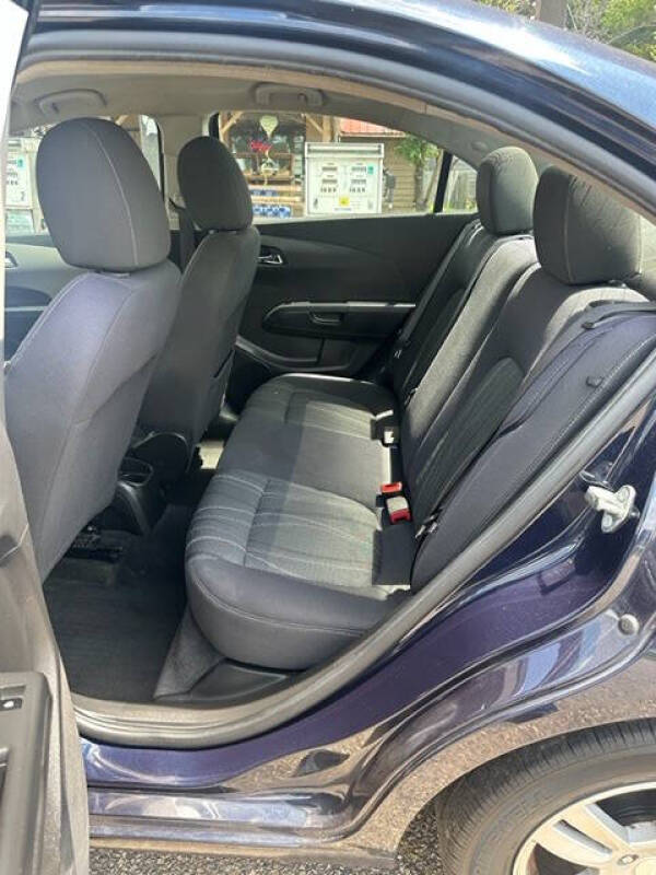 2015 Chevrolet Sonic LT Auto